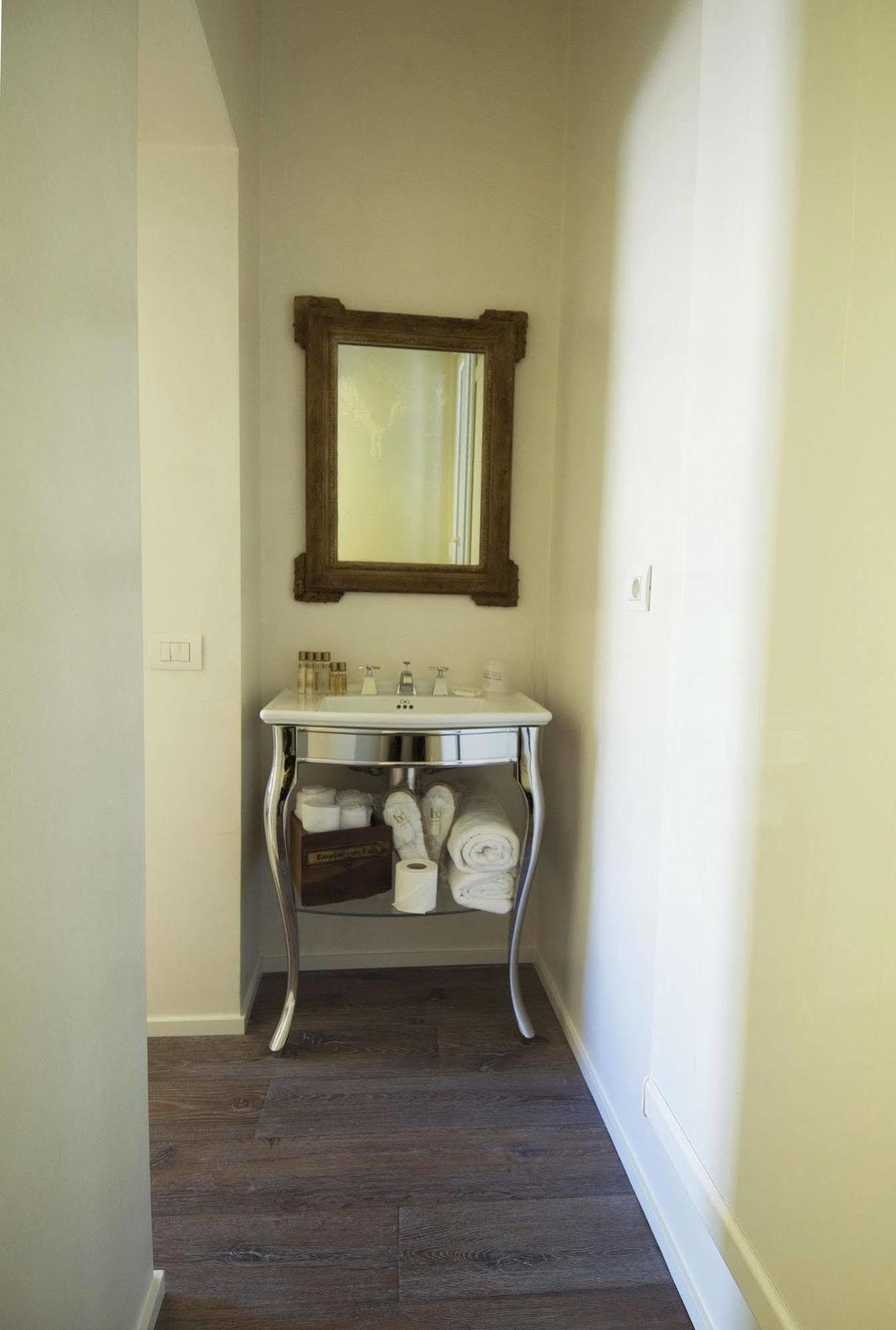 Bdb Rooms Trastevere โรม ภายนอก รูปภาพ